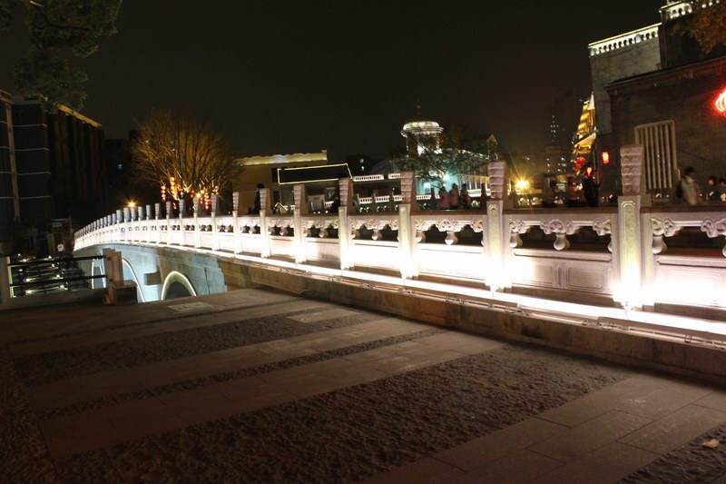 LED電源選購(gòu)需要考慮的諸多因素